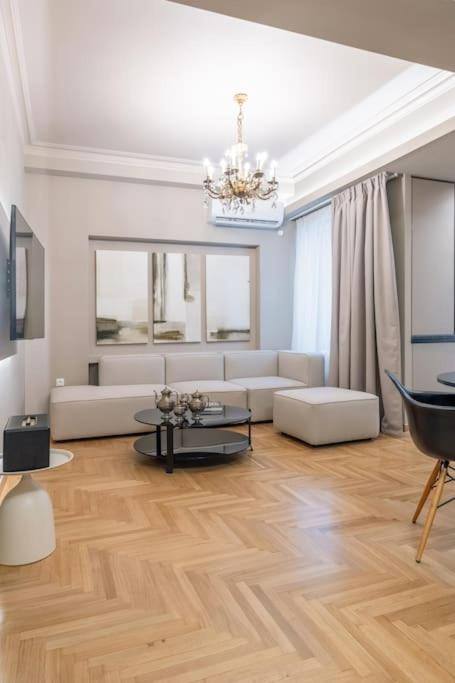 Ferienwohnung Urban Elegance In Kolonaki Athen Exterior foto